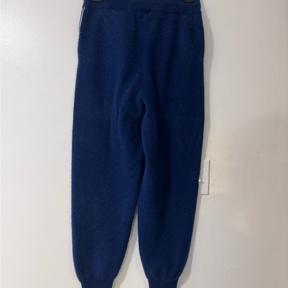 Stylish Blue 100% cashmere Jogger Pants for Women - Picture 2 of 4